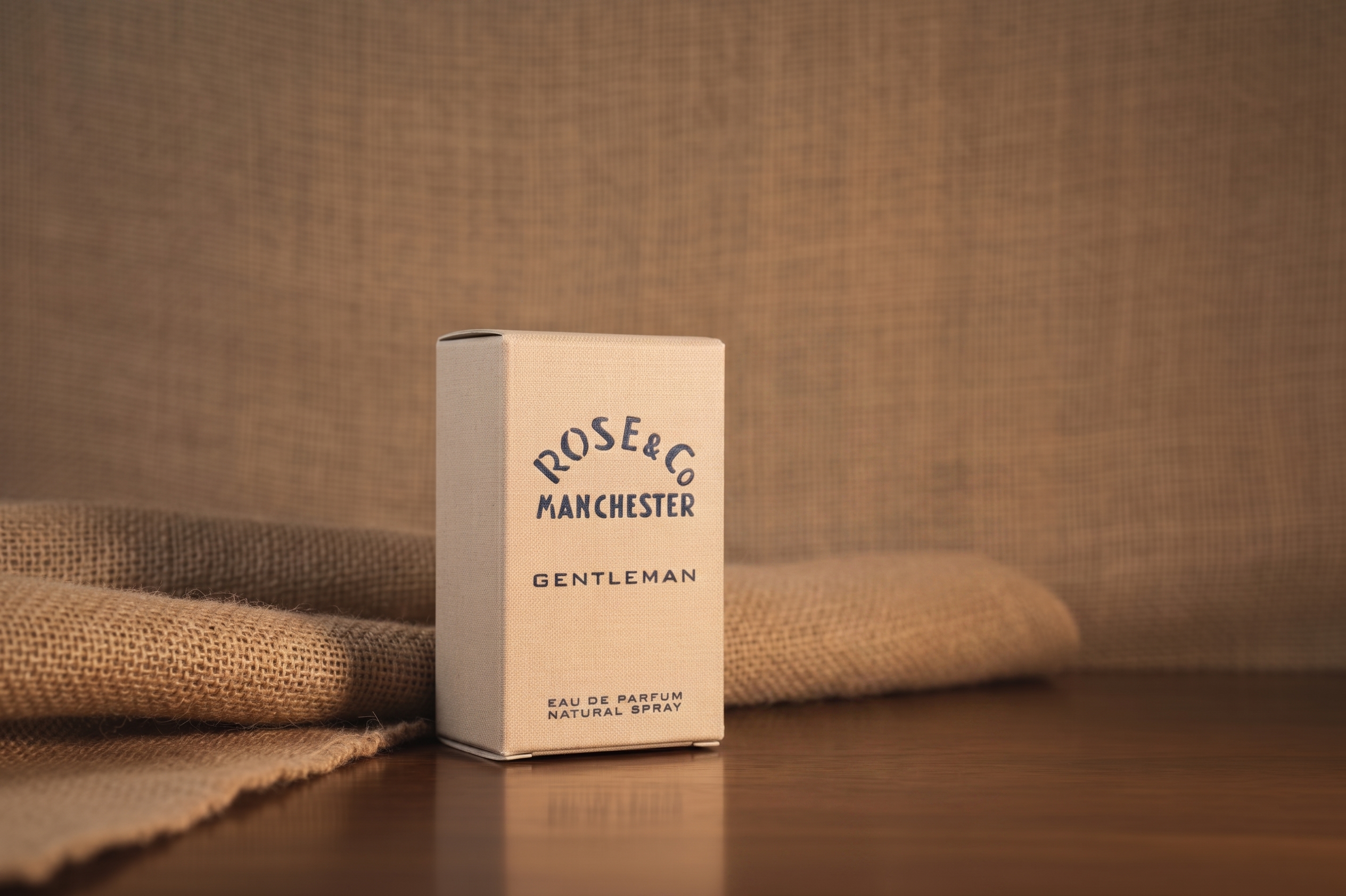 packaging per profumeria rose & co manchester